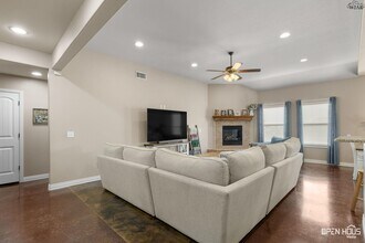 7 Freedom Cir in Wichita Falls, TX - Building Photo - Building Photo