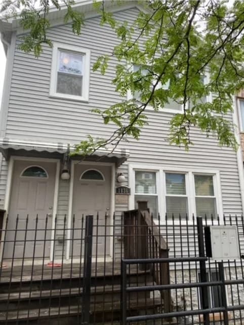 property at 1836 S Laflin St