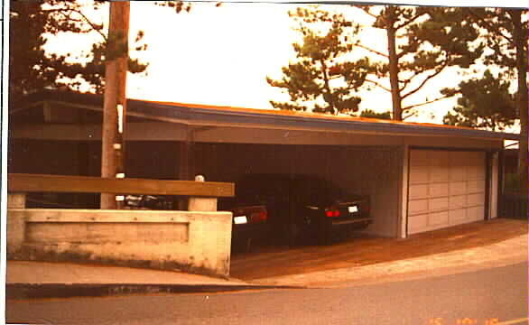 2030 Paradise Dr in Belvedere Tiburon, CA - Foto de edificio