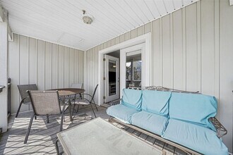 1476 W Lagoon Ave in Gulf Shores, AL - Foto de edificio - Building Photo