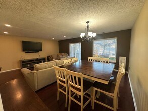 26 Catherine Ct in Old Bridge, NJ - Building Photo - Building Photo