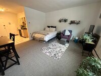 33 Evergreen St photo'