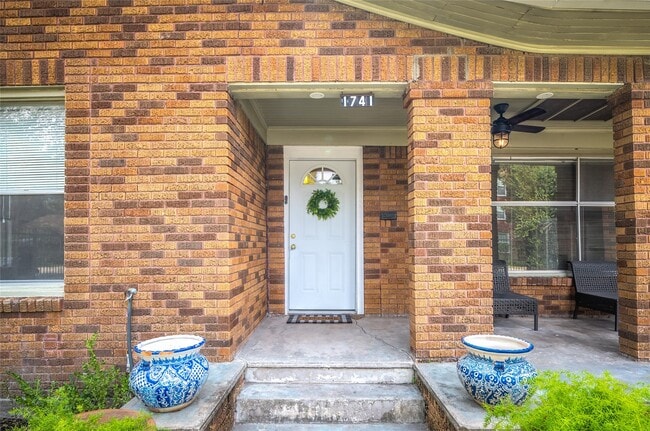 1741 W Main St in Houston, TX - Building Photo - Building Photo