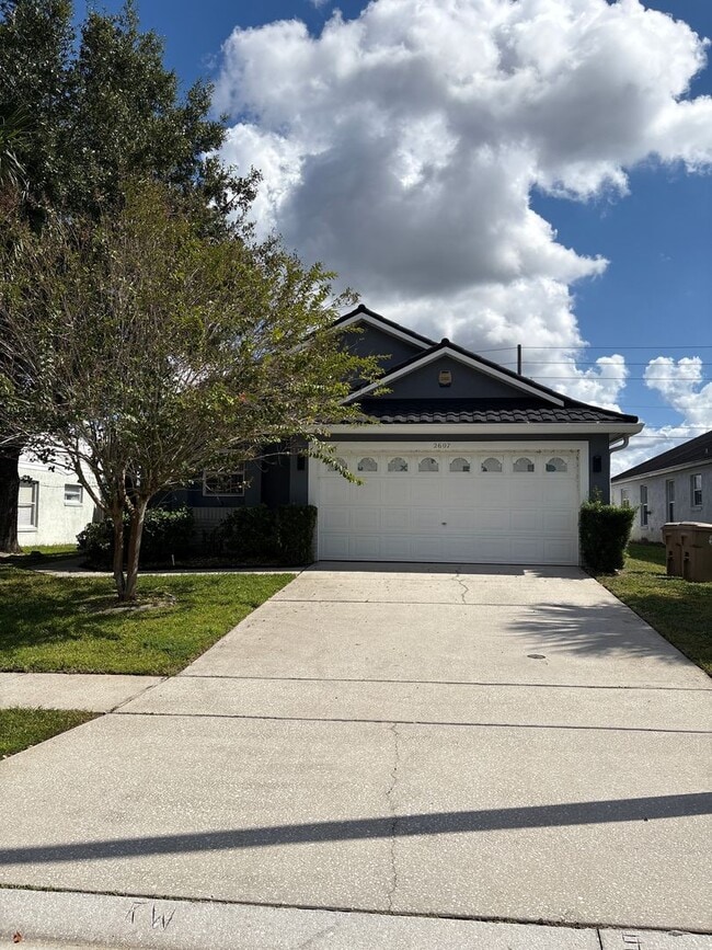 property at 2607 Autumn Creek Cir