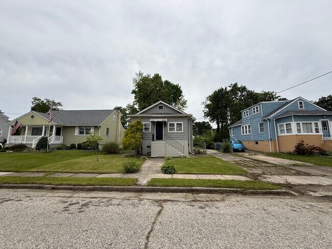 718 Green Ave in Mt Ephraim, NJ - Building Photo - Building Photo