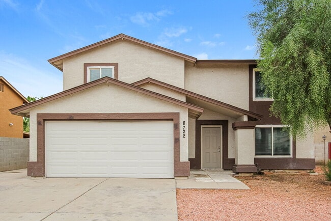 8722 W Vernon Ave
