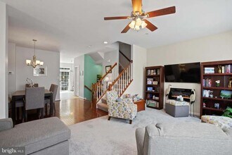 23450 Dahlia Cir in California, MD - Building Photo - Building Photo