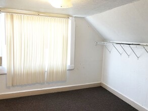 12905 Forest in Cleveland, OH - Building Photo - Building Photo