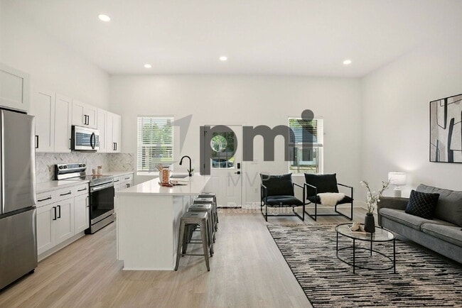 property at 92 E Innis Ave