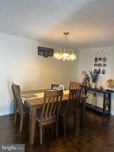 2340 Ebury Ct in Bensalem, PA - Foto de edificio - Building Photo