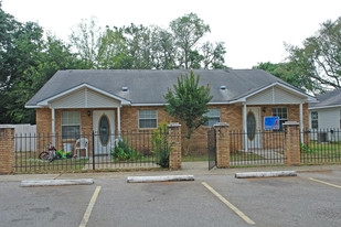 7135 Pearson Rd Apartments