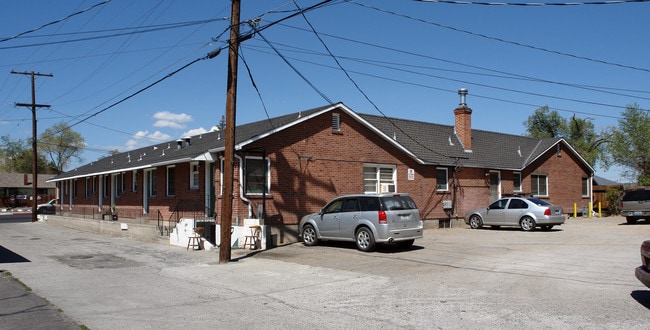 550 S Wells Ave in Reno, NV - Foto de edificio - Building Photo