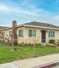 4300 E 54th St in Maywood, CA - Building Photo - Building Photo