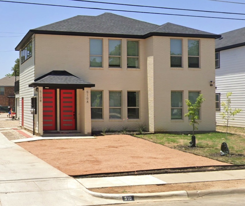 510 S Mesquite St in Arlington, TX - Building Photo