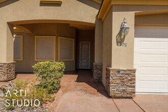 705 Arguello Cir in Mesquite, NV - Building Photo - Building Photo