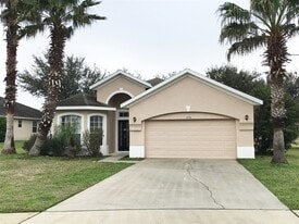 1726 Palmerston Cir in Ocoee, FL - Building Photo