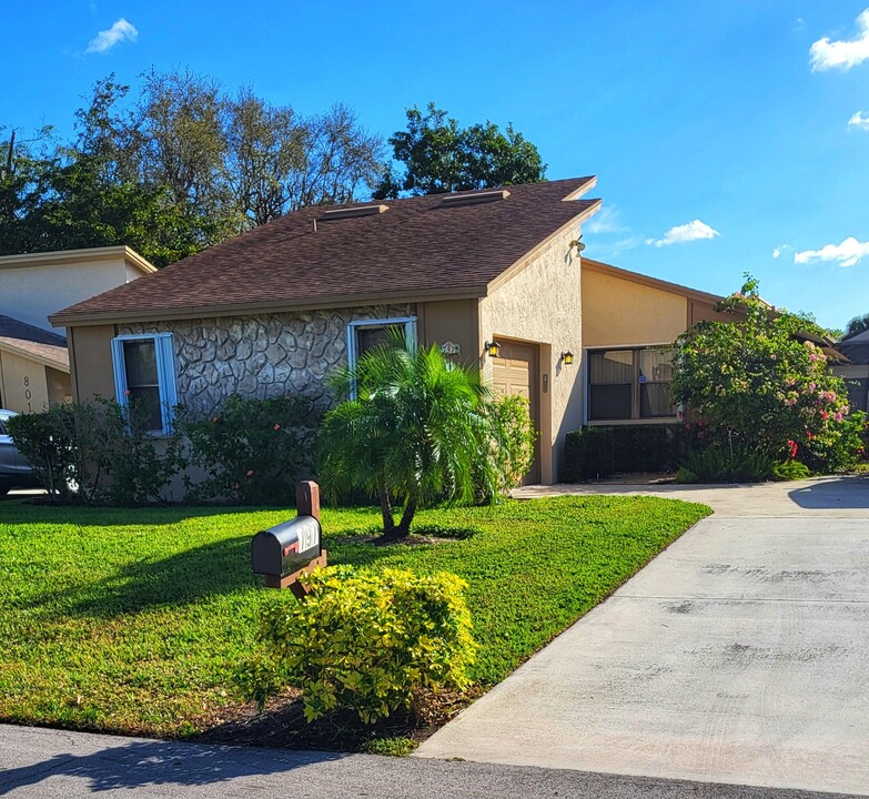 797 NW 32nd Ave in Delray Beach, FL - Building Photo