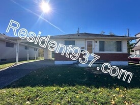 350 E Whittier Ave in Fairborn, OH - Building Photo