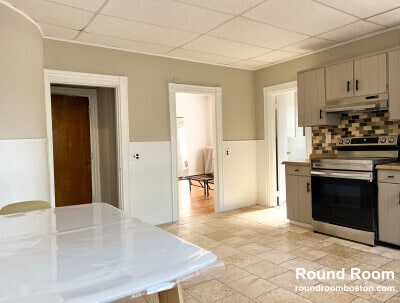 14 Smythe St, Unit 2 in Brookline, MA - Building Photo - Building Photo