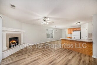 5941 NW 91st St in Kansas City, MO - Building Photo - Building Photo