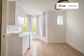 624 E 17th St in Brooklyn, NY - Building Photo - Building Photo