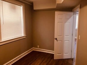 2102 S Central Park Ave in Chicago, IL - Building Photo - Building Photo