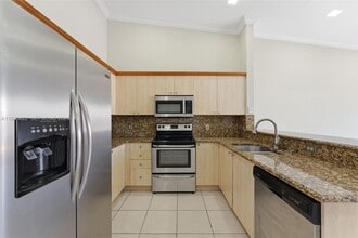 13755 SW 169th Terrace in Miami, FL - Building Photo - Building Photo