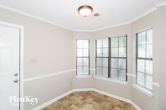 4223 Spring Leaf Ln in Memphis, TN - Foto de edificio - Building Photo