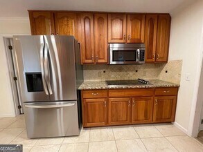 1502 Eryn Cir in Suwanee, GA - Building Photo - Building Photo