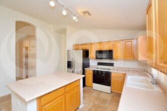 10253 E Penstamin Dr in Scottsdale, AZ - Building Photo - Building Photo