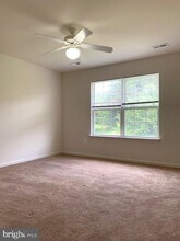 411 Independence Dr in Stafford, VA - Building Photo - Building Photo