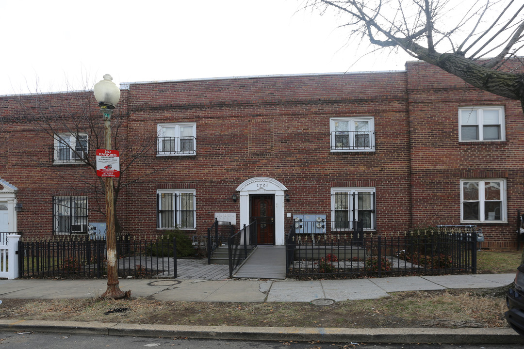 1721 Capitol Ave NE in Washington, DC - Building Photo