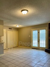 5614 Pathway Cir in Memphis, TN - Building Photo - Building Photo