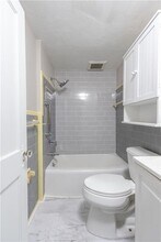 31 Kirby St in Barrington, RI - Building Photo - Building Photo