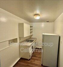 2209 W St in Sacramento, CA - Building Photo - Building Photo