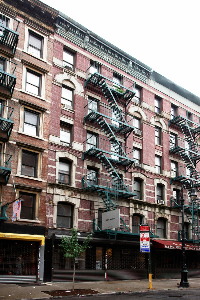 151 Orchard St in New York, NY - Foto de edificio - Building Photo