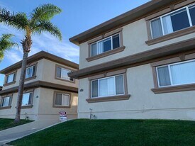 223 Avenida Granada in San Clemente, CA - Building Photo