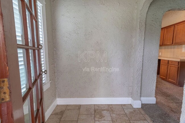 1428 Picardy Dr in Stockton, CA - Building Photo - Building Photo