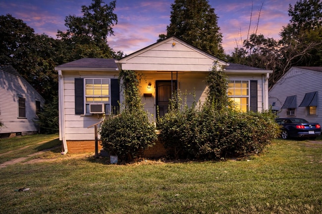 property at 3436 Fulton St