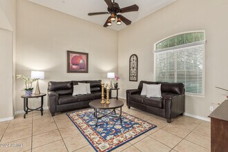 2179 Scully Dr in Phoenix, AZ - Building Photo - Building Photo