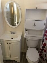 18334 Lorne St in Reseda, CA - Building Photo - Building Photo