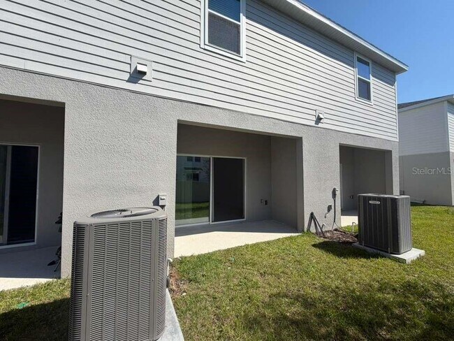 2983 Skyline Lp in Kissimmee, FL - Building Photo - Building Photo
