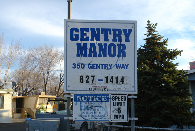 350 Gentry Way in Reno, NV - Foto de edificio - Building Photo