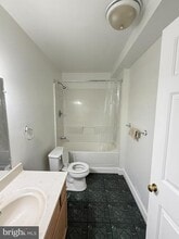 17301 Pacific Rim Terrace in Dumfries, VA - Foto de edificio - Building Photo