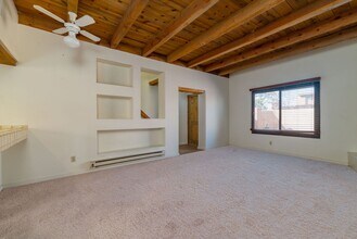 356 Calle Loma Norte in Santa Fe, NM - Building Photo - Building Photo