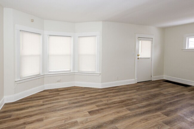 3971 E 71st St in Cleveland, OH - Building Photo - Building Photo