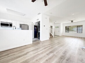 91-1015-1015 Keoneula Blvd in Ewa Beach, HI - Foto de edificio - Building Photo