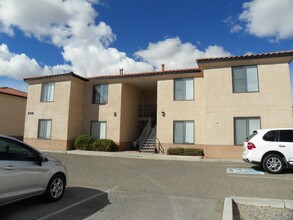 4313 Sabana Loop SE in Rio Rancho, NM - Foto de edificio - Building Photo