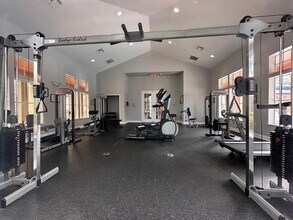 6029 Westgate Dr in Orlando, FL - Building Photo - Building Photo