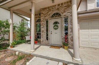 8227 Maloy Manor in San Antonio, TX - Building Photo - Building Photo